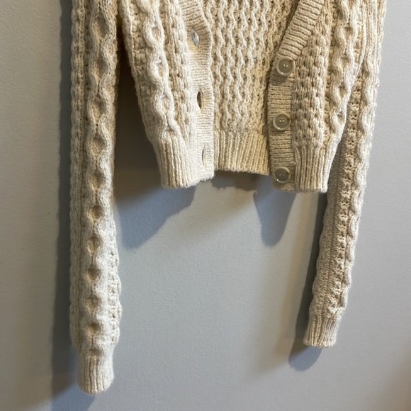 Wilder Free cropped wool sweater - Picture 2 of 6